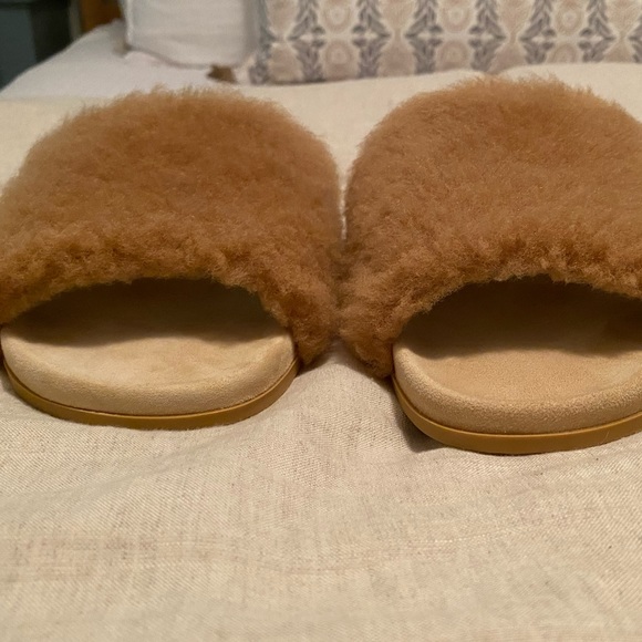 JENNI KAYNE
Shearling Slide Sandal - Picture 4 of 8